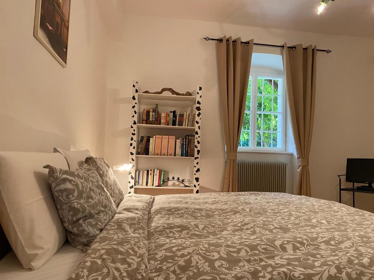 Cozy Apartment In A Historic Villa Merano Exterior foto